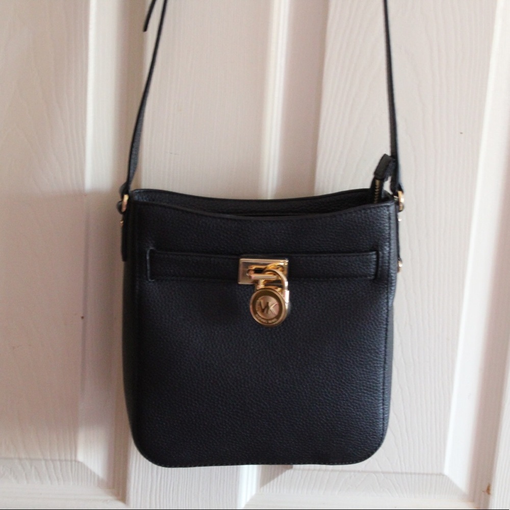 A Michael Kors Hamilton Travelers Bag